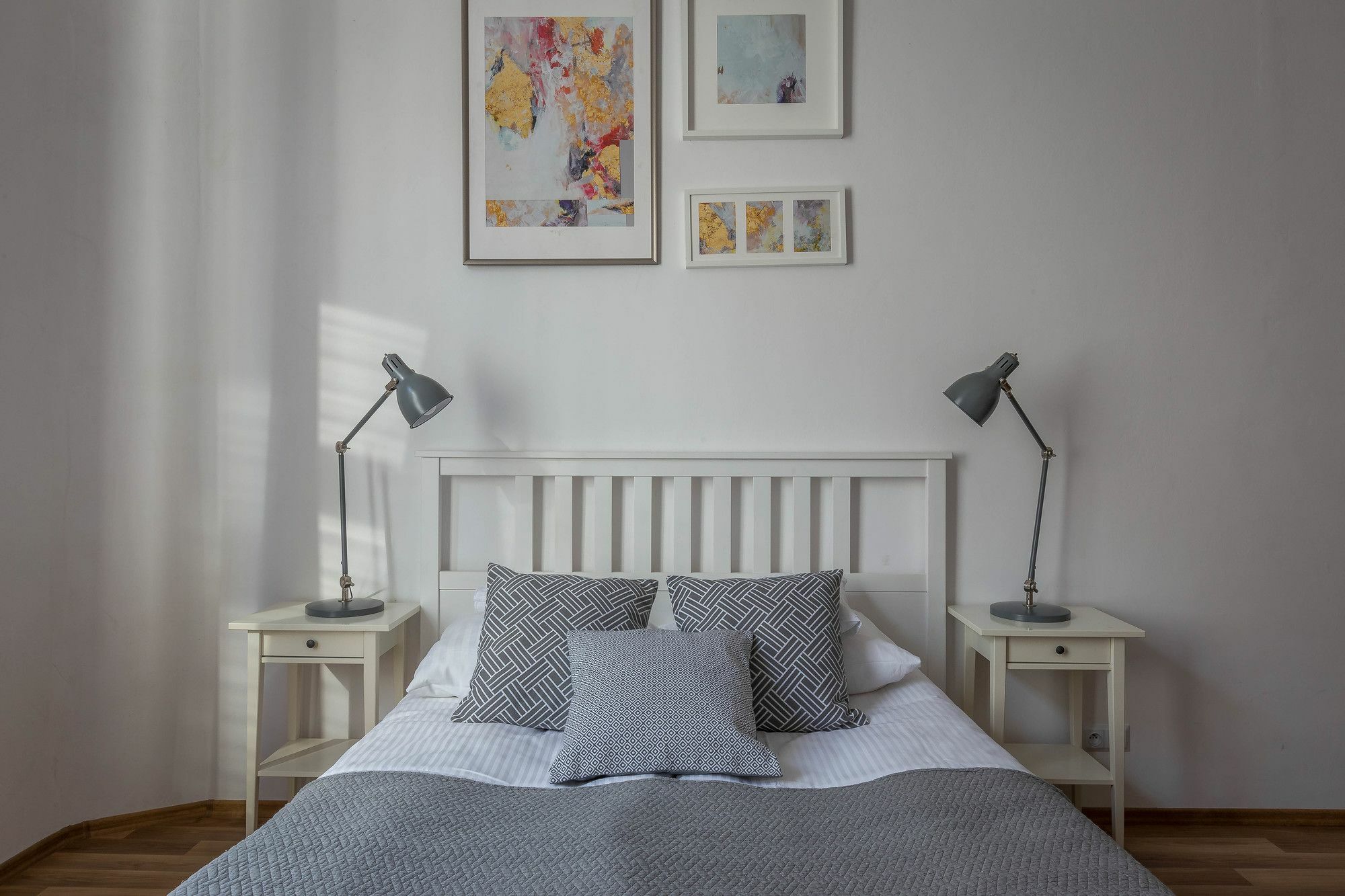 Fragola Budget Apartments & Rooms Krakow Bagian luar foto
