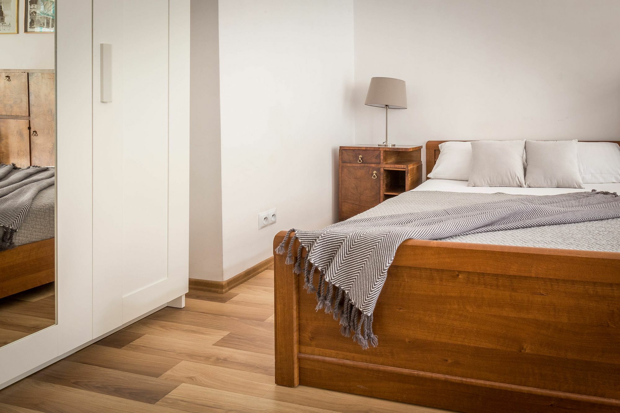 Fragola Budget Apartments & Rooms Krakow Bagian luar foto